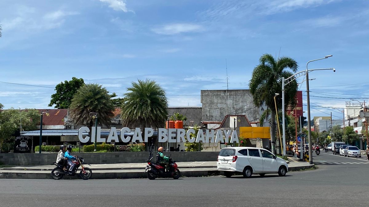 Maju Mapan: Jantung Belanja Lokal di Cilacap yang Tak Pernah Padam